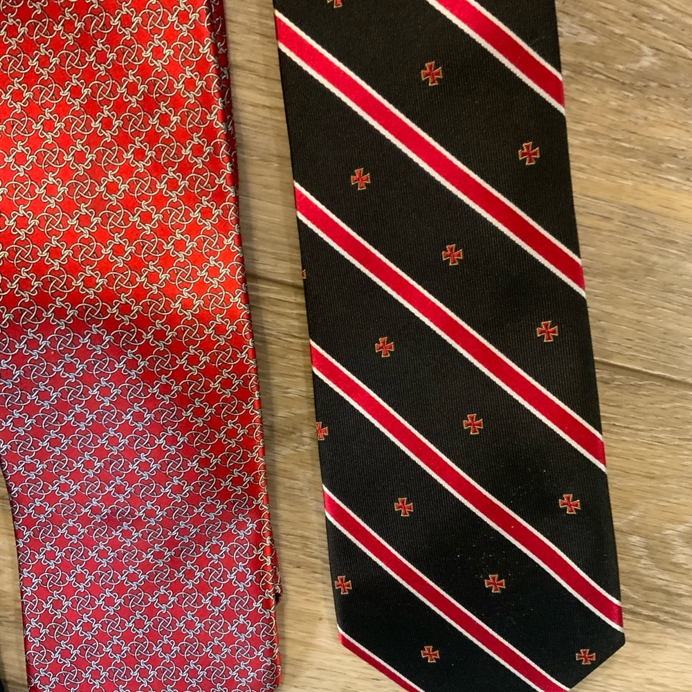 Set Of Four Men’s Ties. - image 3